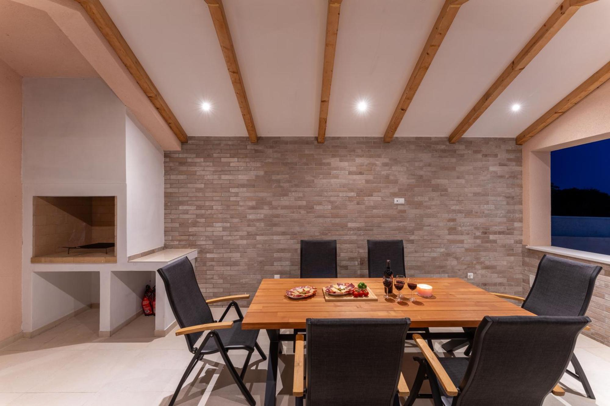 Villa Kale Zara